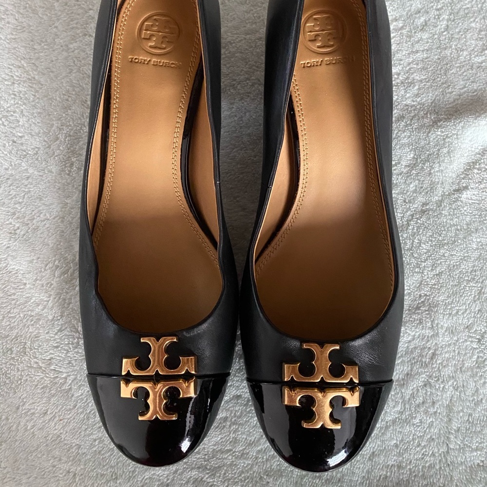 TORY BURCH BLOCK HEEL PUMPS